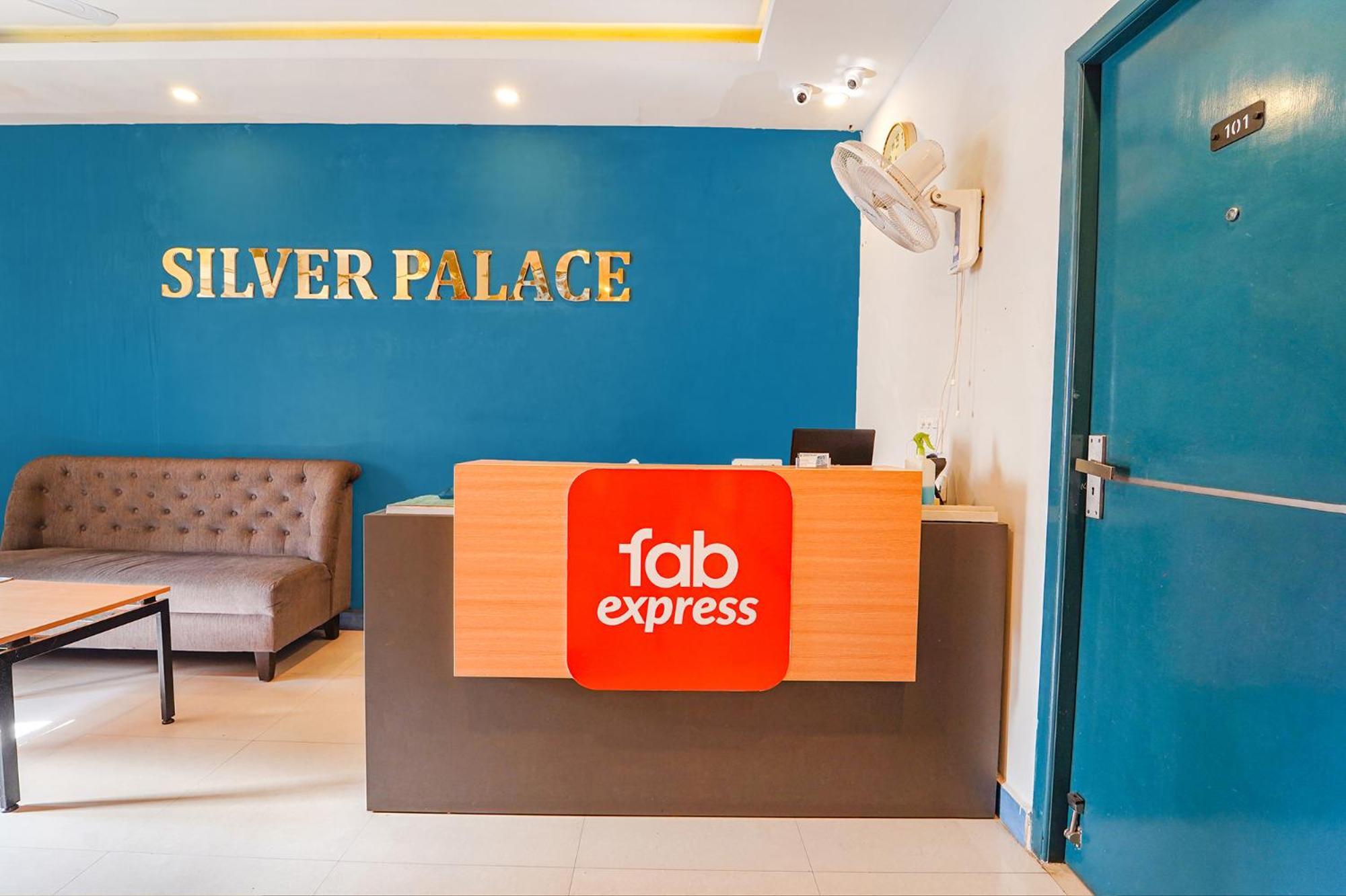 Fabexpress Silver Palace Madrás Exterior foto